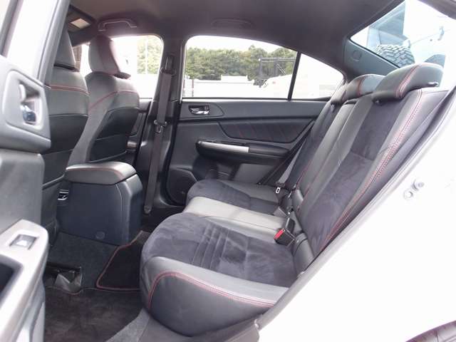 WRX S4 2.0GT-S アイサイト 4WD ストラーダSD地デジナビ ETC TEIN車高調 WWORKエモーションT7R18AW タイヤ溝9分山 エアロ フジツボマフラー バックカメラ HID LEDフォグ LEDウインカードアミラー インテリキーX2 パドルシフト Pシート 5
